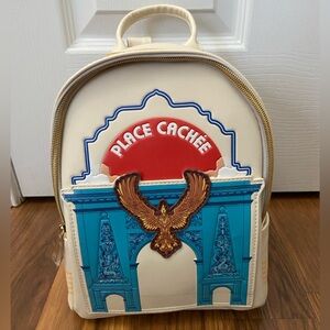 Universal Orlando Wizarding World Harry Potter Place Cachée mini backpack